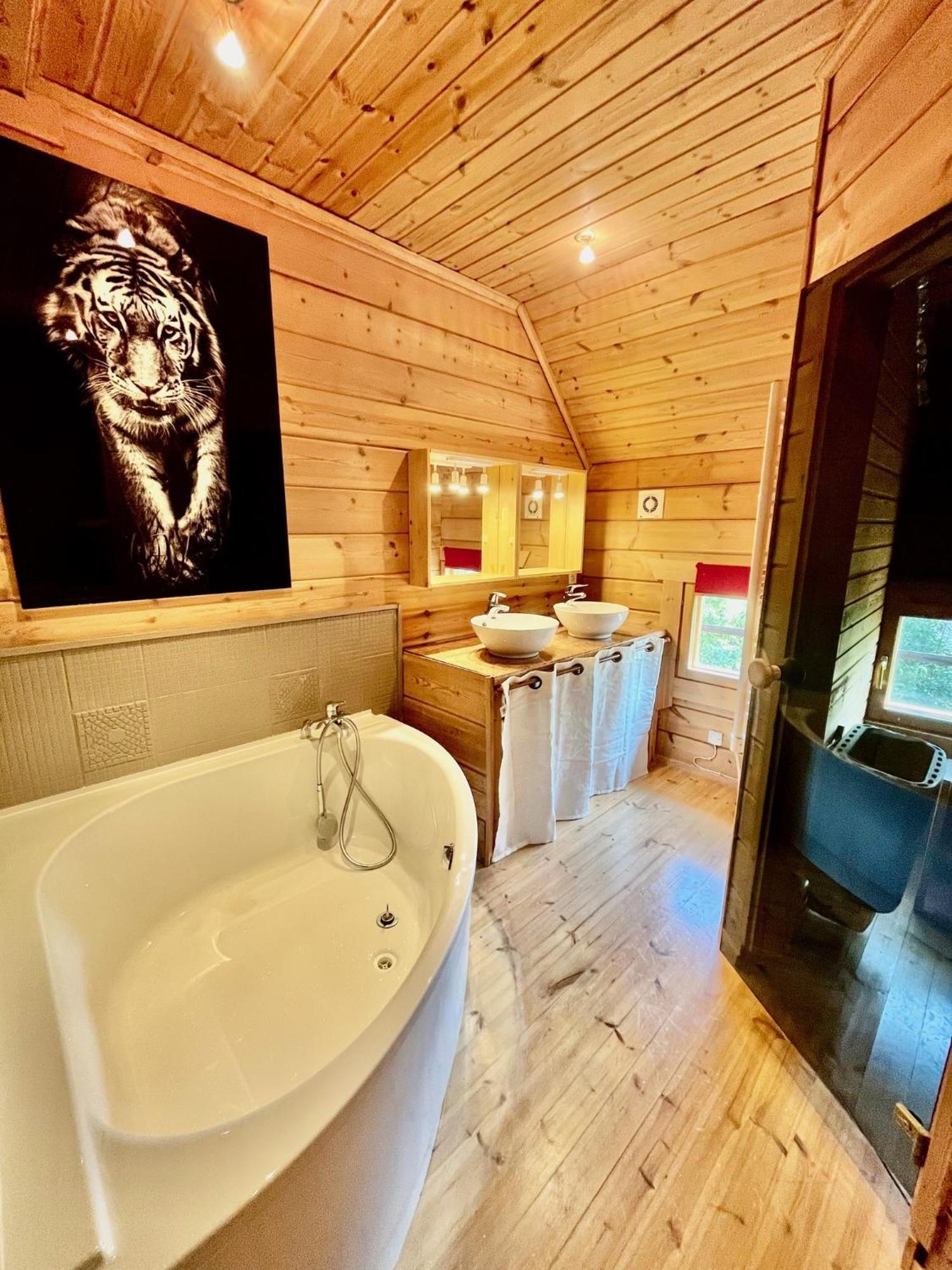Les Villas D' Onalou Port Blanc Penvenan ภายนอก รูปภาพ