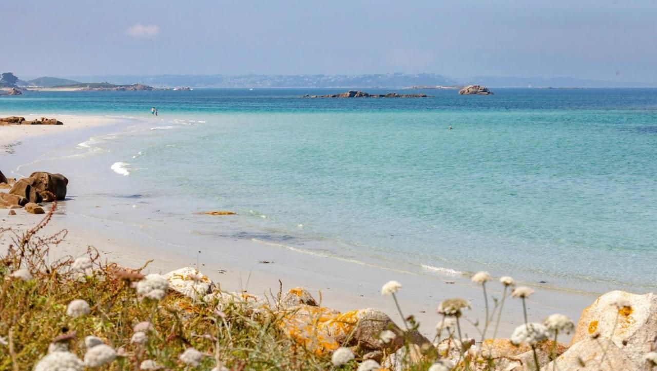 Les Villas D' Onalou Port Blanc Penvenan ภายนอก รูปภาพ